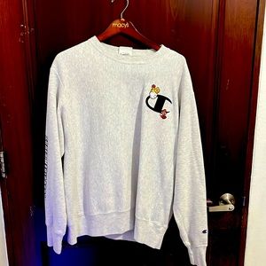 Sweatshirt of Mario from the brand champion